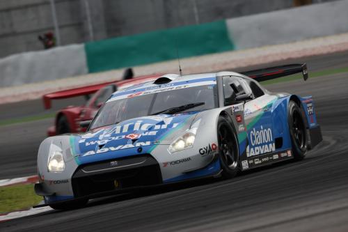 Nissan GT-R (2008) - picture 1 of 4