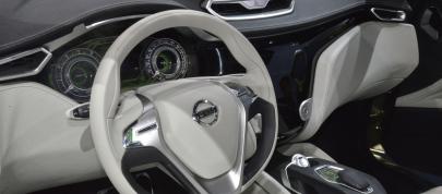 Nissan Hi-Cross Concept Los Angeles (2012) - picture 7 of 7