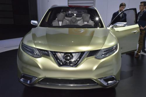 Nissan Hi-Cross Concept Los Angeles (2012) - picture 1 of 7
