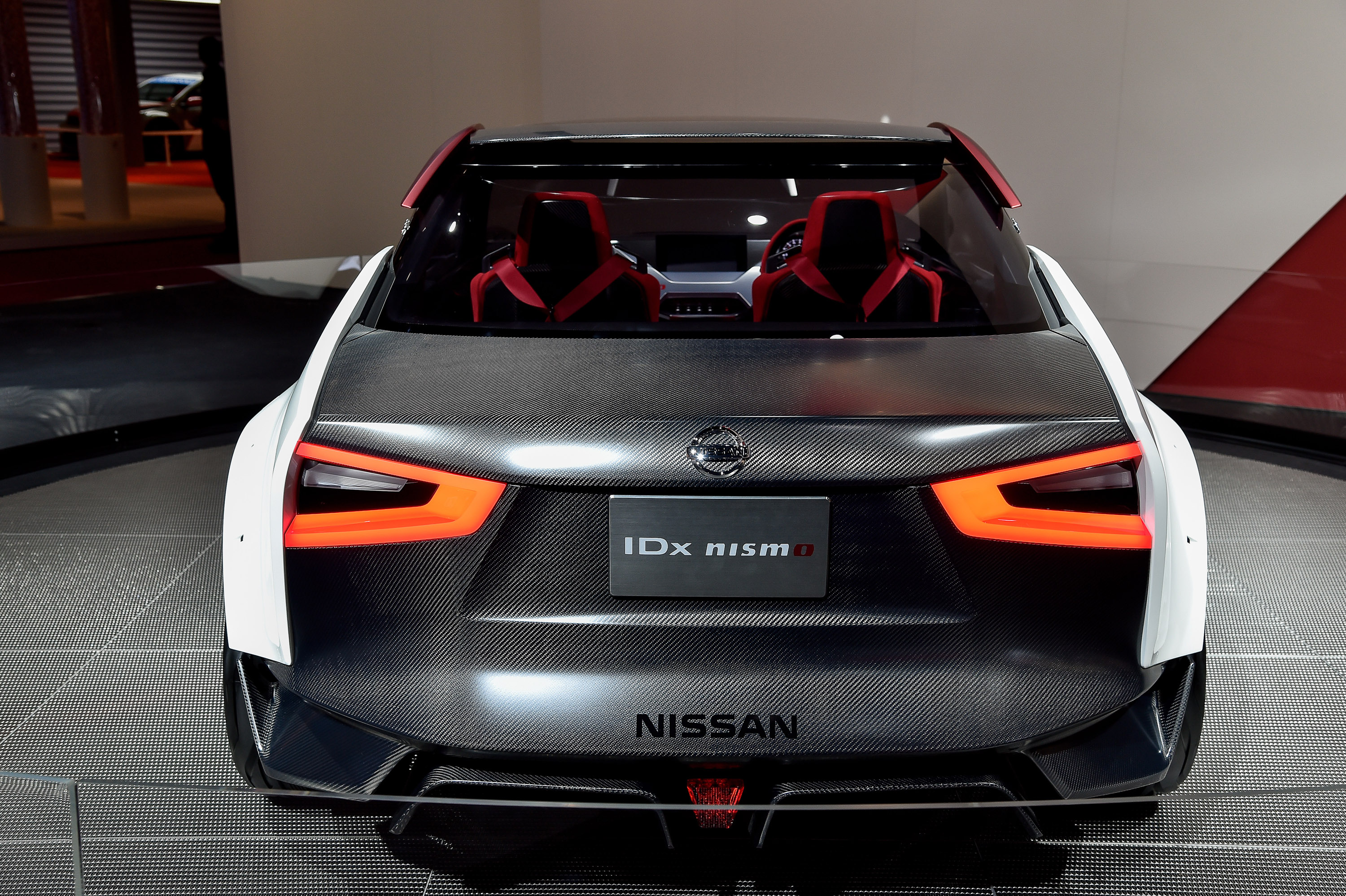 Nissan IDx Nismo Paris