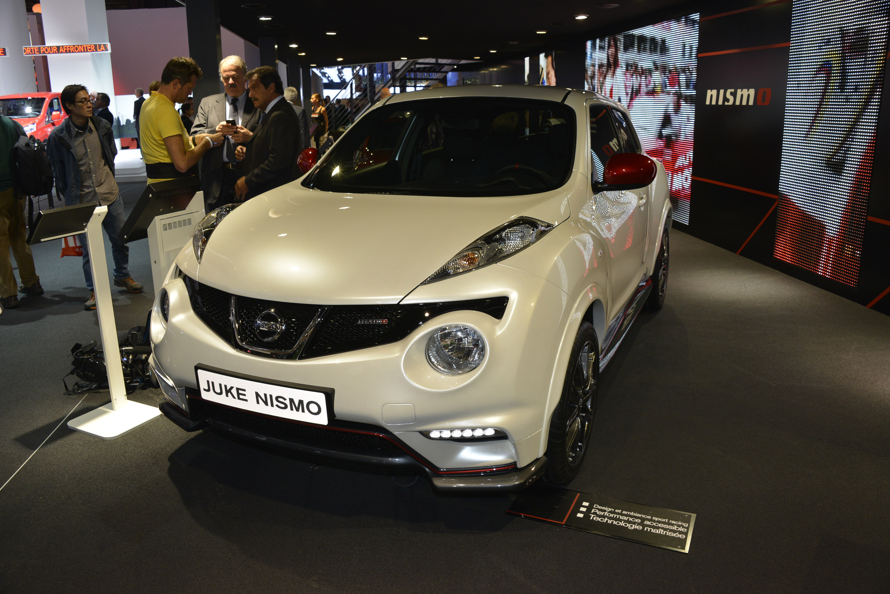 Nissan Juke Nismo Paris