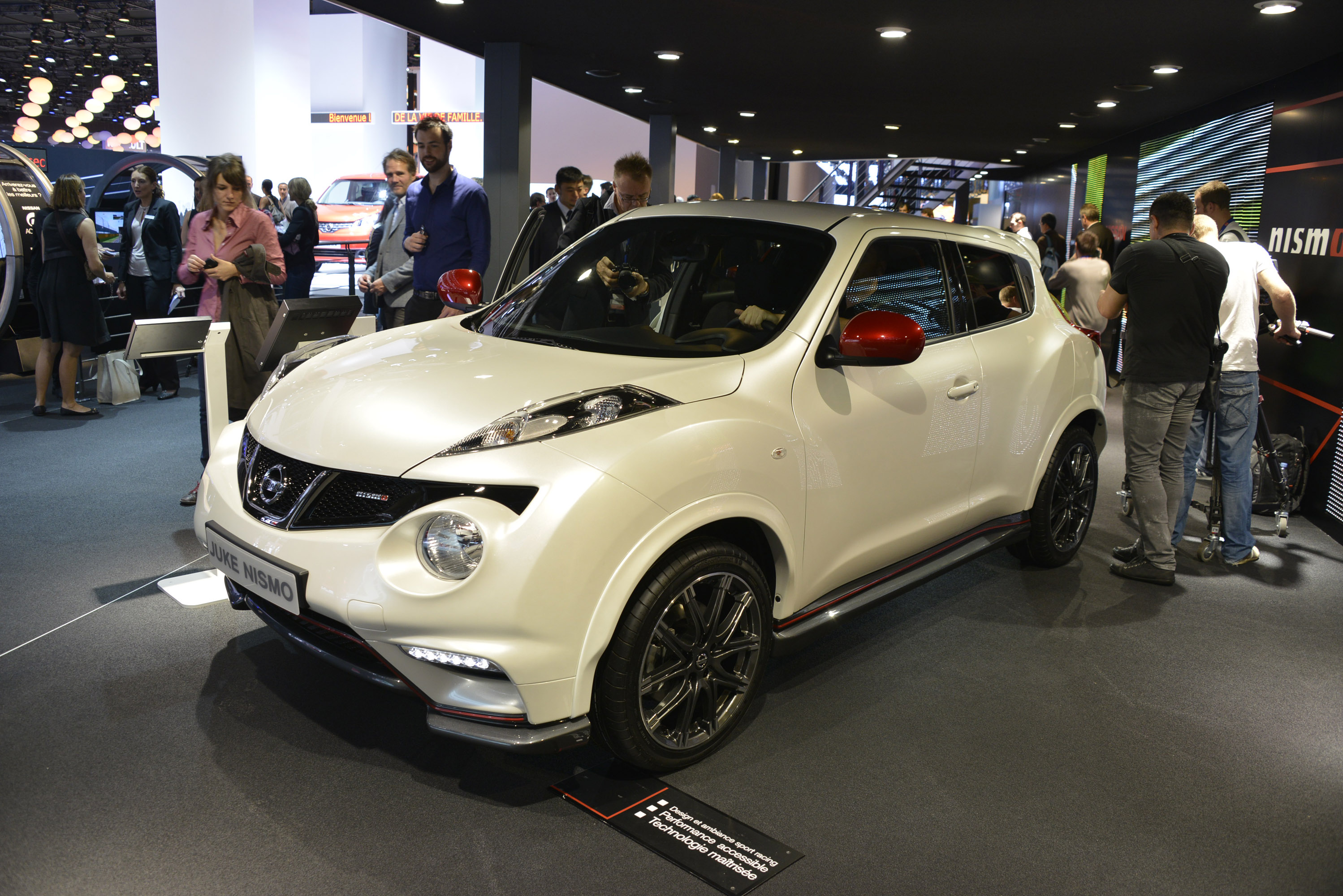 Nissan Juke Nismo Paris