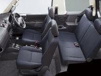 Nissan KIX (2008) - picture 4 of 4