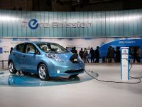 Nissan Leaf Tokyo (2009) - picture 3 of 3