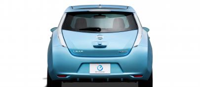 Nissan LEAF (2010) - picture 7 of 35