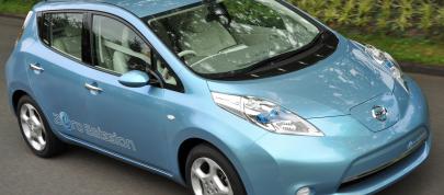 Nissan LEAF (2010) - picture 12 of 35