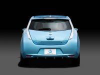 Nissan LEAF (2010) - picture 4 of 35