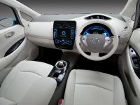 Nissan LEAF (2010) - picture 19 of 35