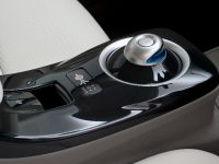Nissan LEAF (2010)