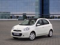 Nissan Micra DIG-S (2011) - picture 1 of 6