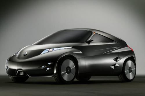 Nissan Mixim (2007) - picture 1 of 6
