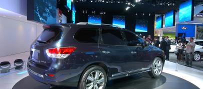 Nissan Pathfinder Concept Detroit (2012) - picture 4 of 8