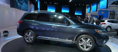 Nissan Pathfinder Concept Detroit (2012) - picture 7 of 8
