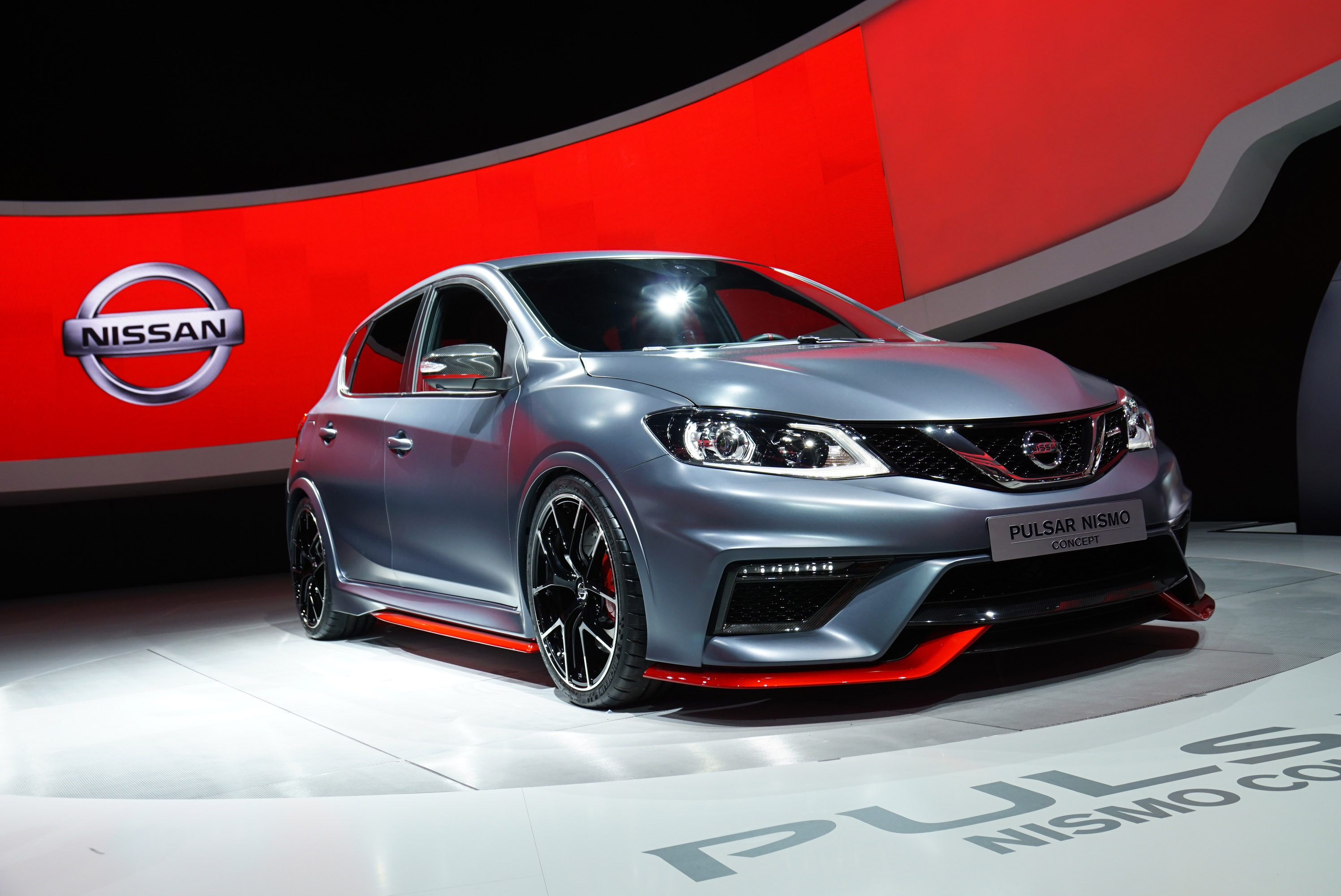 Nissan Pulsar Nismo Concept Paris