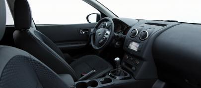 Nissan Qashqai 360 (2013) - picture 7 of 15