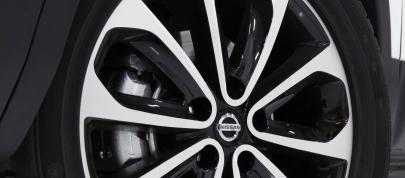 Nissan Qashqai 360 (2013) - picture 12 of 15