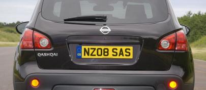 Nissan Qashqai (2008) - picture 15 of 38