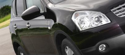 Nissan Qashqai (2008) - picture 20 of 38