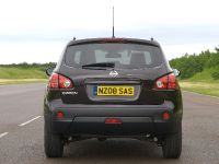 Nissan Qashqai (2008) - picture 14 of 38