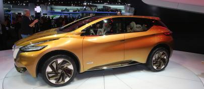 Nissan Resonance Detroit (2013) - picture 4 of 11