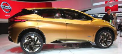 Nissan Resonance Detroit (2013) - picture 7 of 11