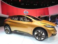 Nissan Resonance Detroit (2013)