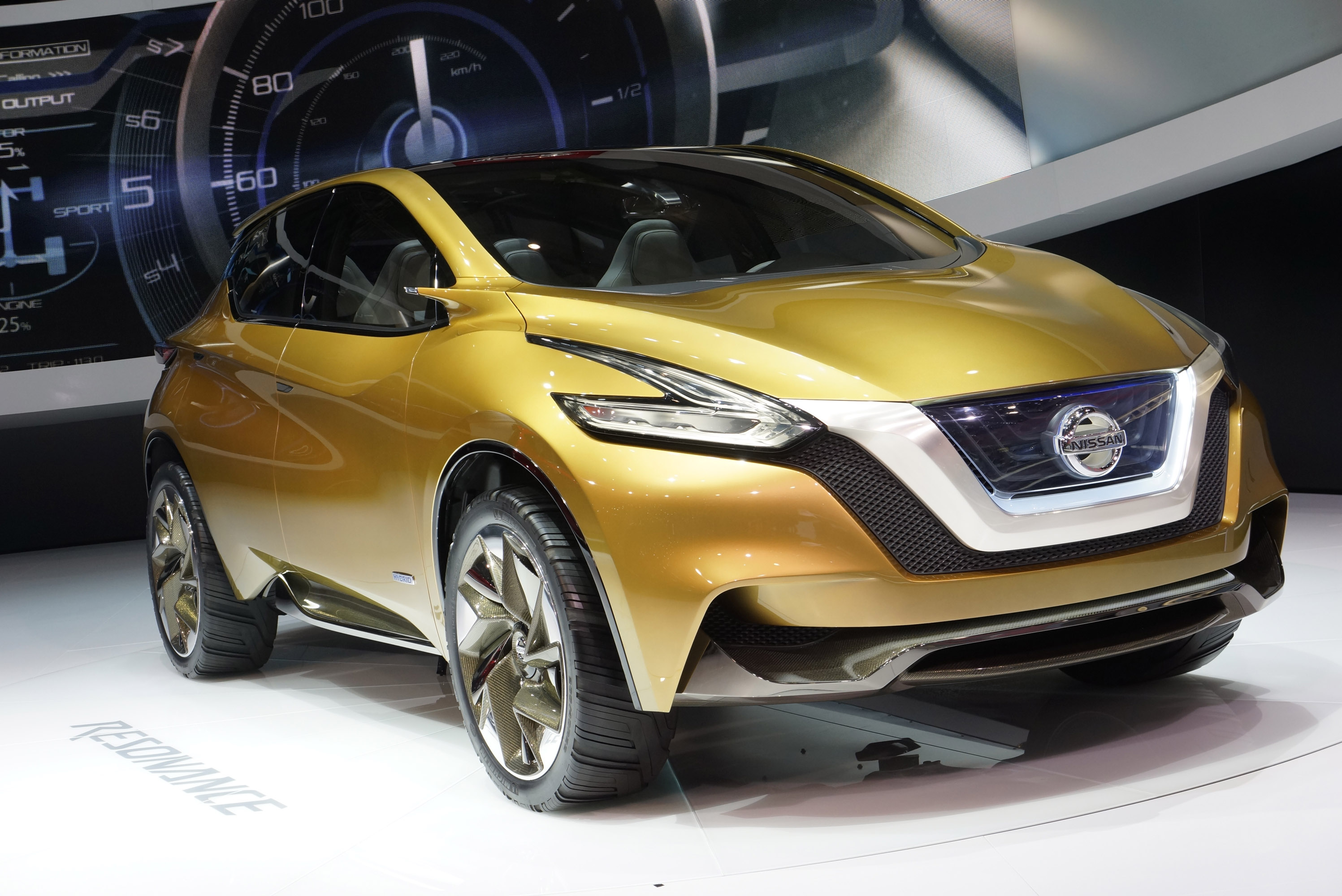 Nissan Resonance Geneva