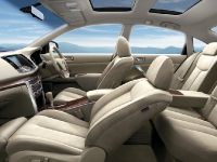 Nissan Teana Luxury Sedan (2009) - picture 7 of 10