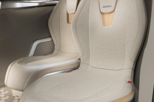 Nissan TeRRA SUV Concept (2012) - picture 8 of 10