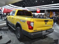 Nissan TITAN XD Detroit (2015) - picture 6 of 8