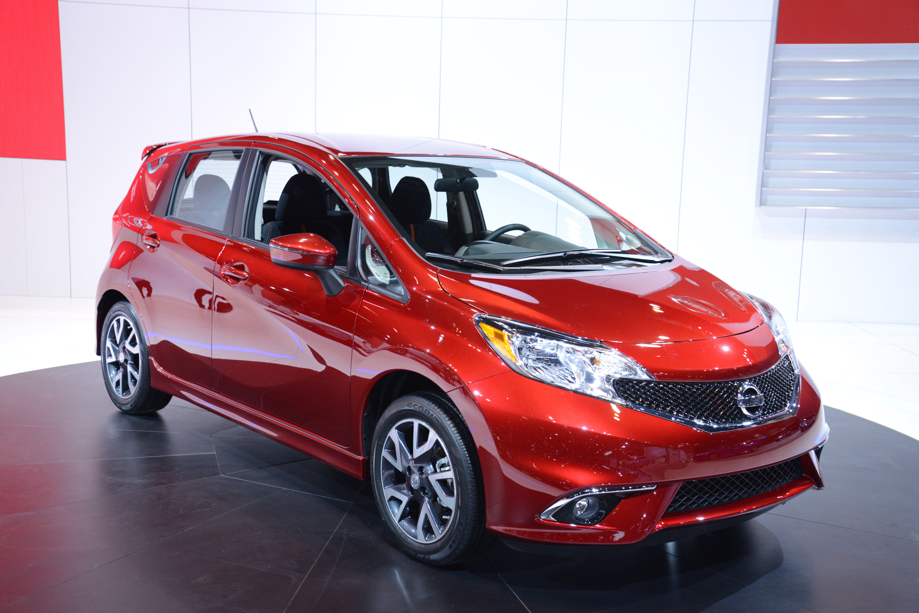 Nissan Versa Note SR Chicago