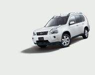 Nissan X-TRAIL 20GT (2009) - picture 7 of 8