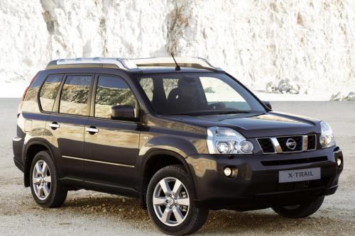 Nissan X Trail (2007) - picture 1 of 4