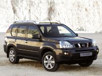 Nissan X-Trail (2007) - picture 1 of 4