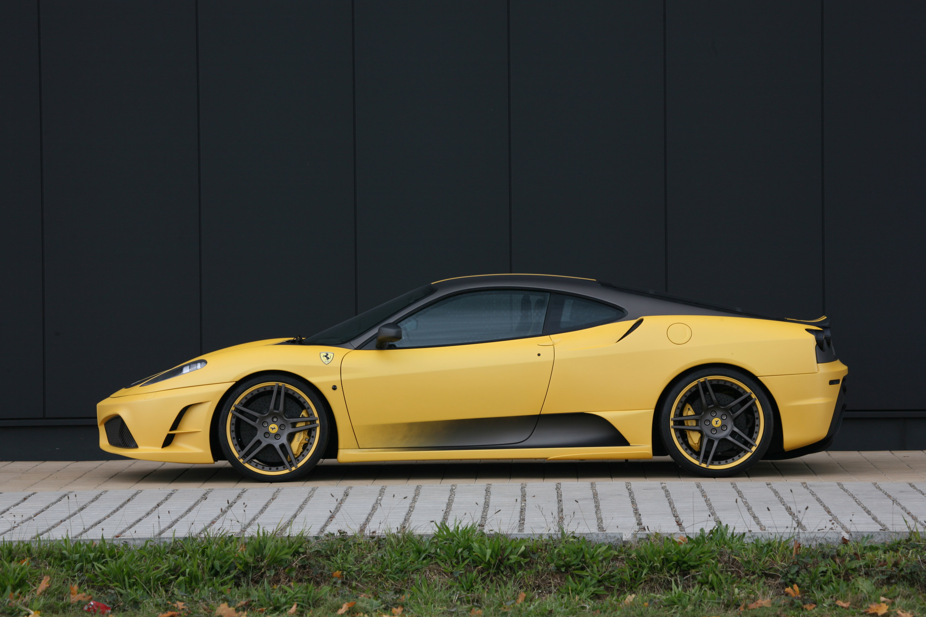 Novitec Rosso Ferrari F430 Scuderia 747 Edition