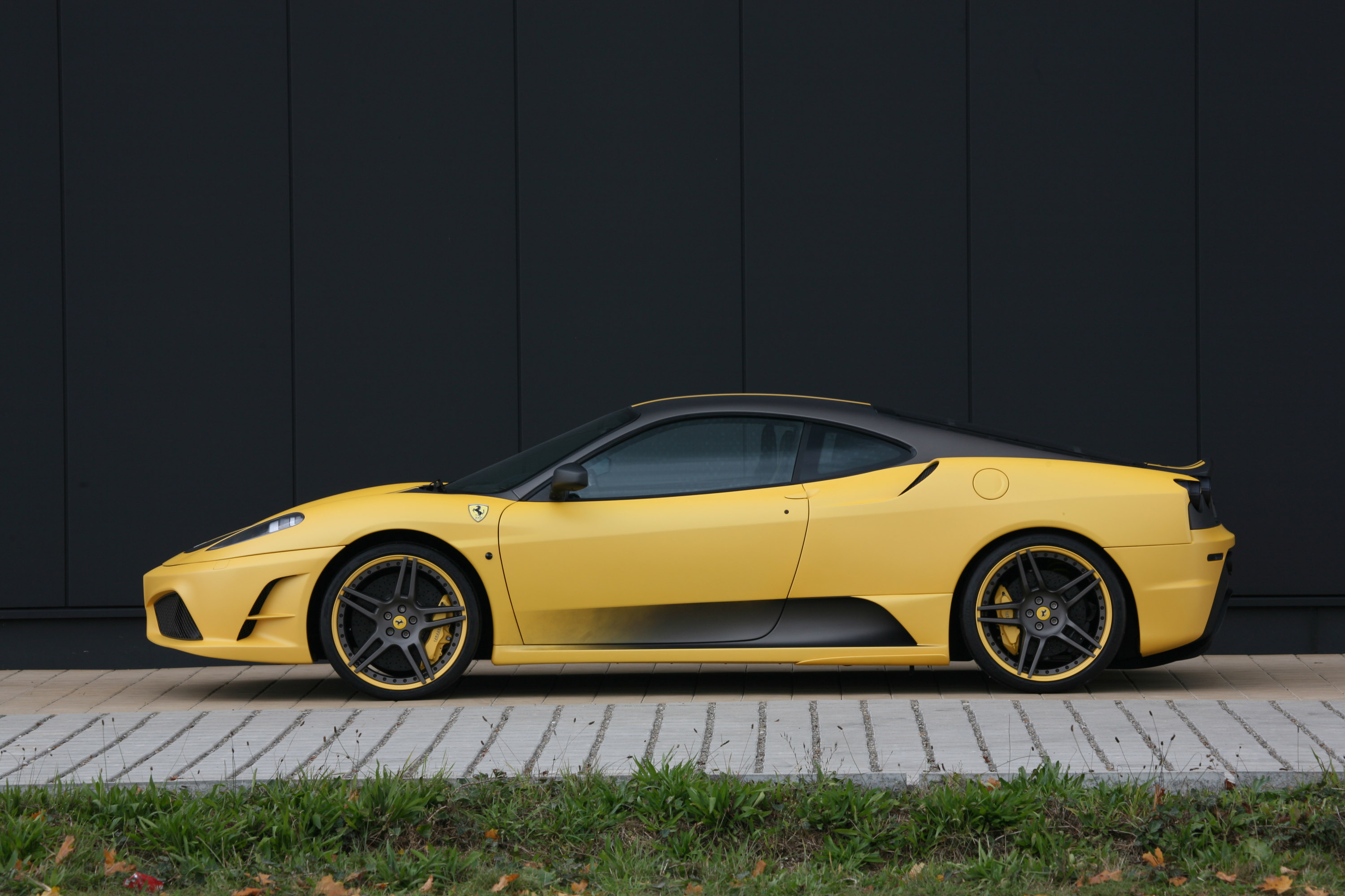 Novitec Rosso Ferrari F430 Scuderia 747 Edition