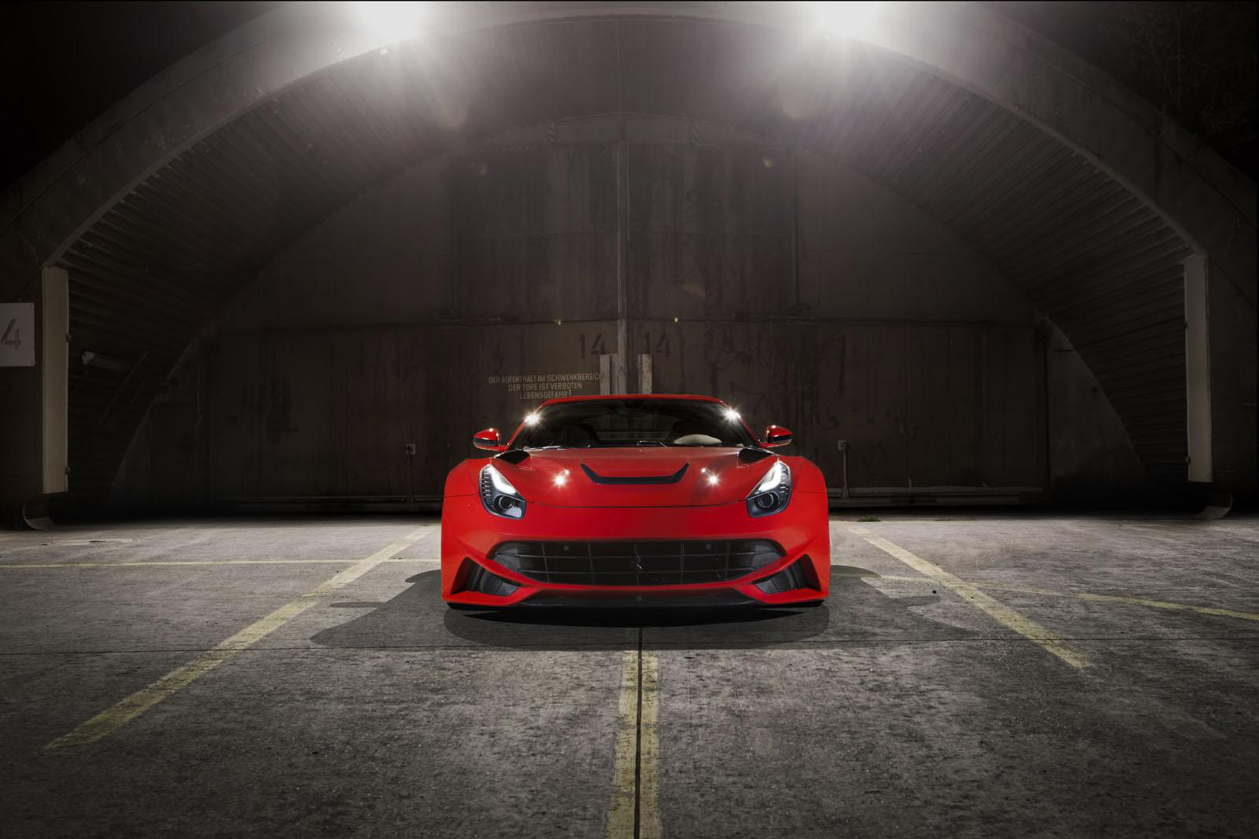 Novitec Rosso Ferrari F12 N-LARGO