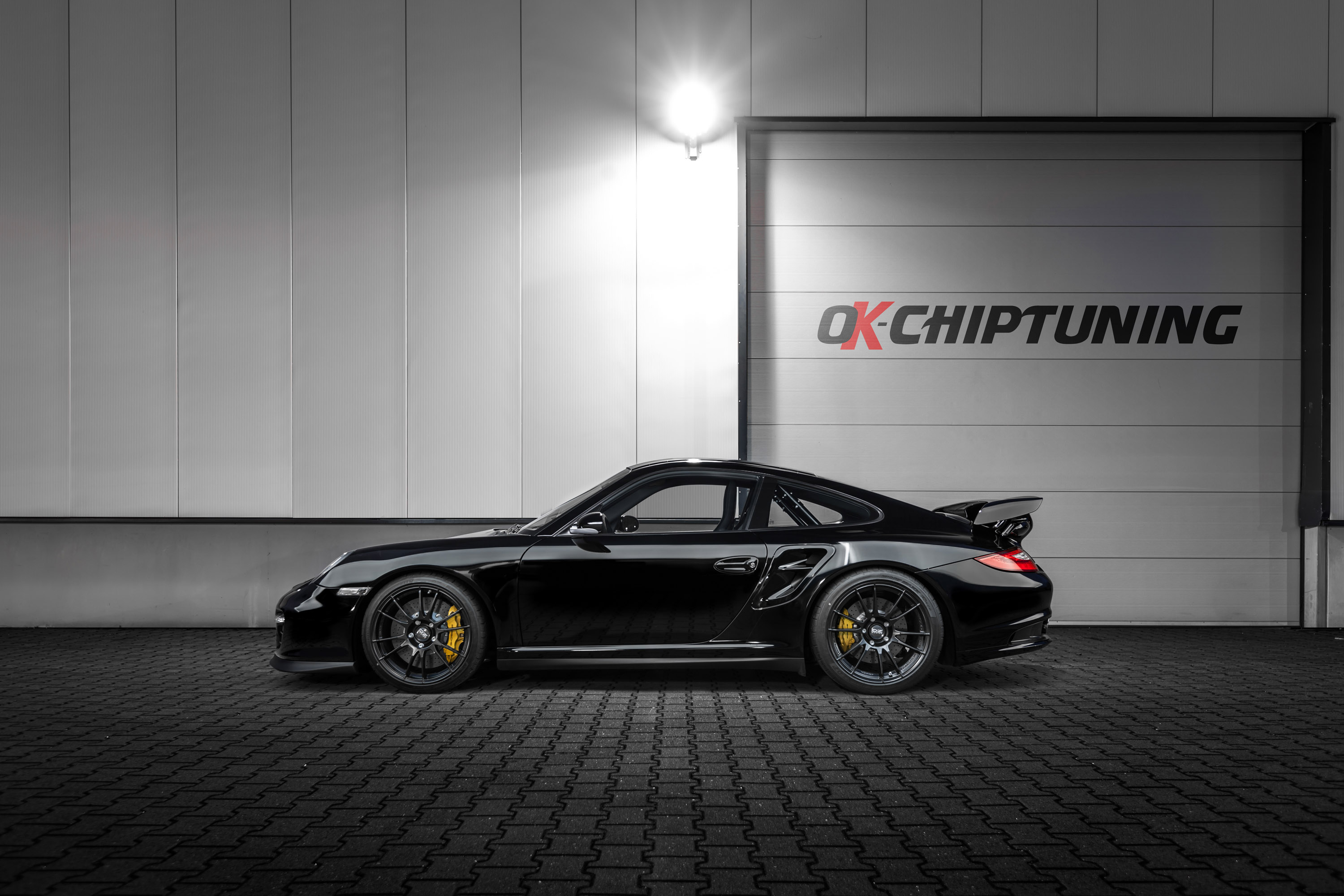 OK-Chiptuning Porsche 911 GT2