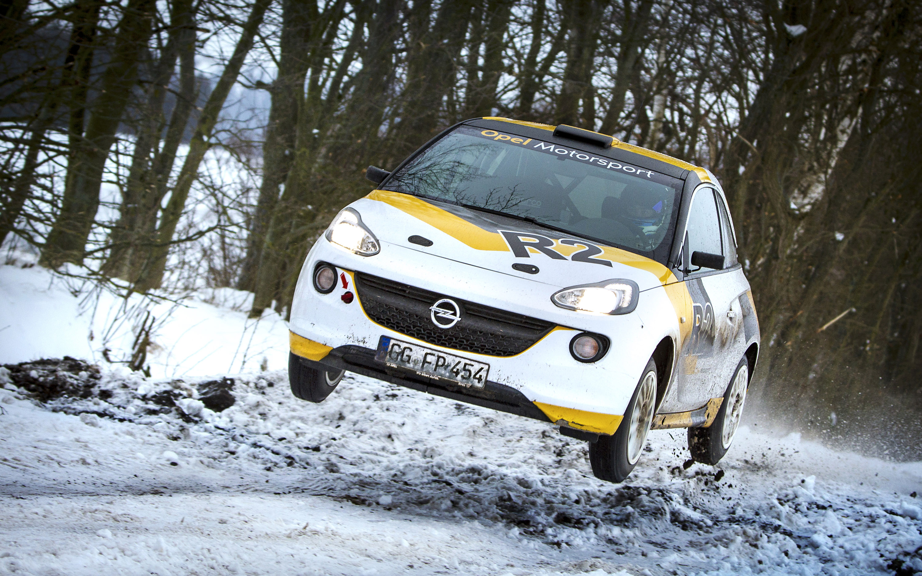 Opel Adam S Hot Hatch Debuts in Geneva With 148 HP