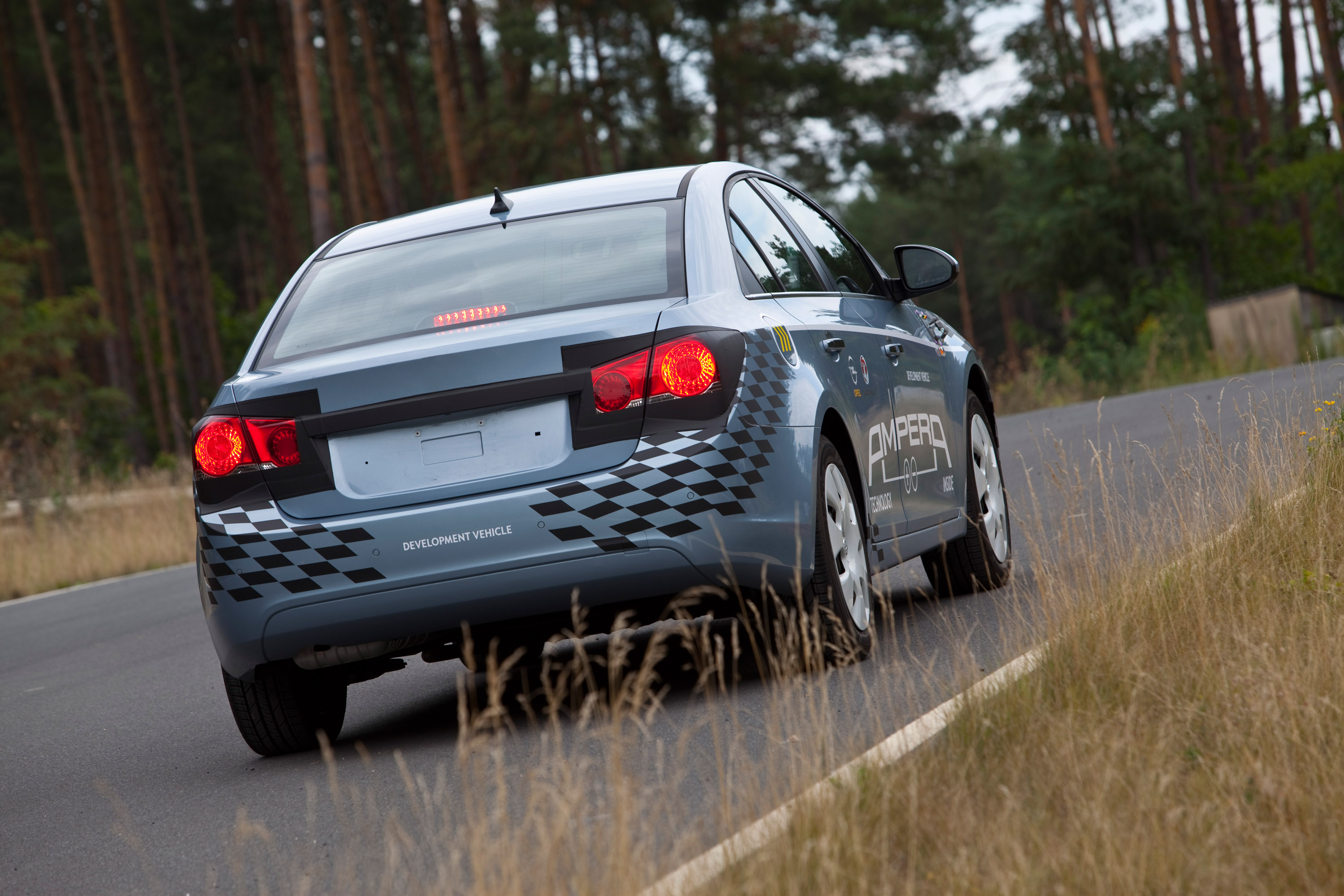 Opel Ampera at the test track