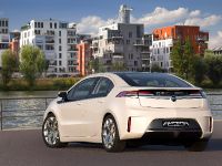 Opel Ampera (2011) - picture 22 of 24