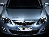Opel Astra (2010) - picture 5 of 25