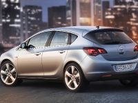 Opel Astra 2010, 6 of 25