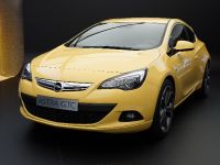 Opel Astra GTC Frankfurt (2011)