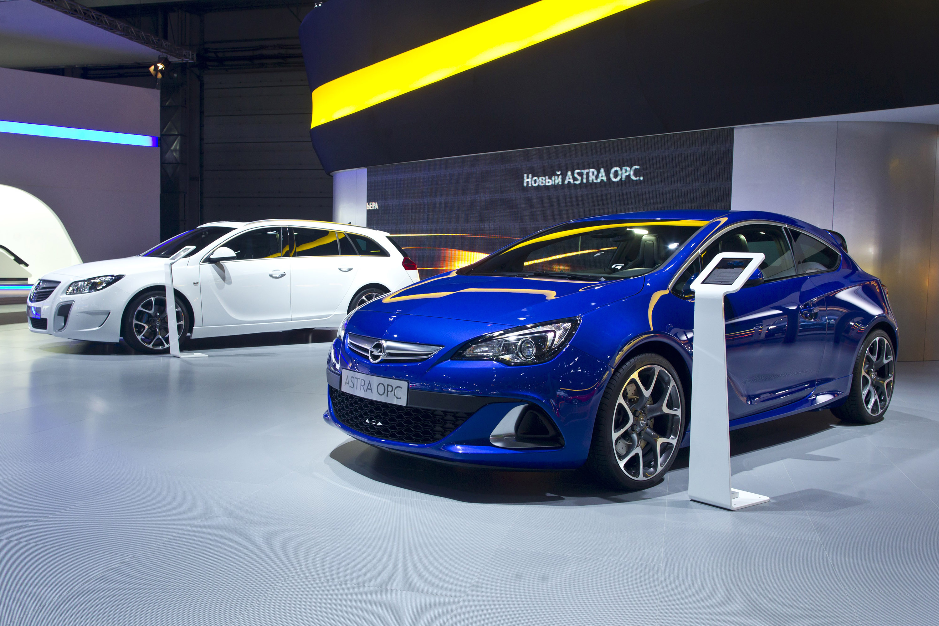 Opel Astra GTC Moscow