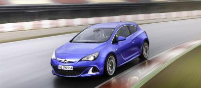 Opel Astra J OPC (2012) - picture 7 of 12