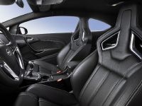 Opel Astra J OPC (2012) - picture 10 of 12
