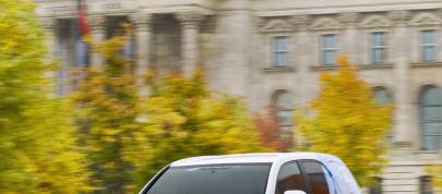 Opel HydroGen4 (2008) - picture 12 of 12