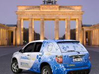 Opel HydroGen4 (2008) - picture 8 of 12