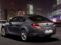 Opel Insignia four-door notchback and five-door hatchback